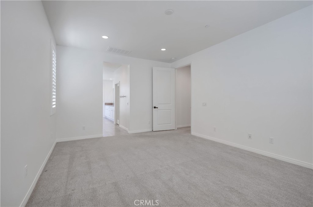 138 Brambles Irvine, CA 92618 - Photo 19 of 39 a view of an empty room
