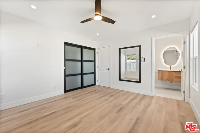 $3,200 | 6917 1/2 Hesperia Avenue, Reseda, CA 91335