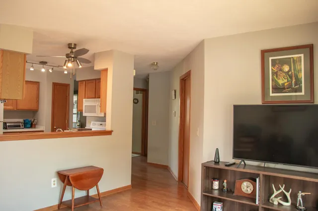 $263,900 | 4303 East Milwaukee Street, Unit B, Janesville, WI 53546