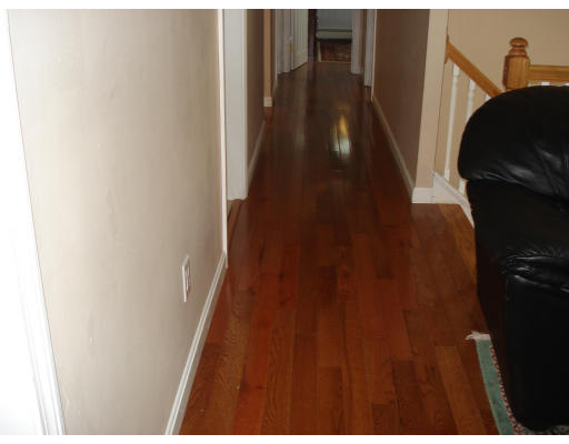 211 Temi Road Raynham, MA 02767 - Photo 4 of 10 Gallery Image 4