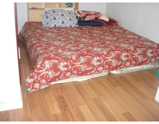 211 Temi Road Raynham, MA 02767 - Photo 8 of 10 Gallery Image 8