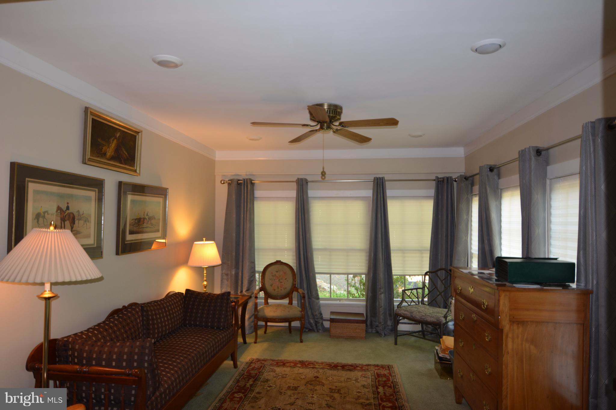 5830 Wilson Road Marshall, VA 20115 - Photo 3 of 18 Dining Room currently used as a den