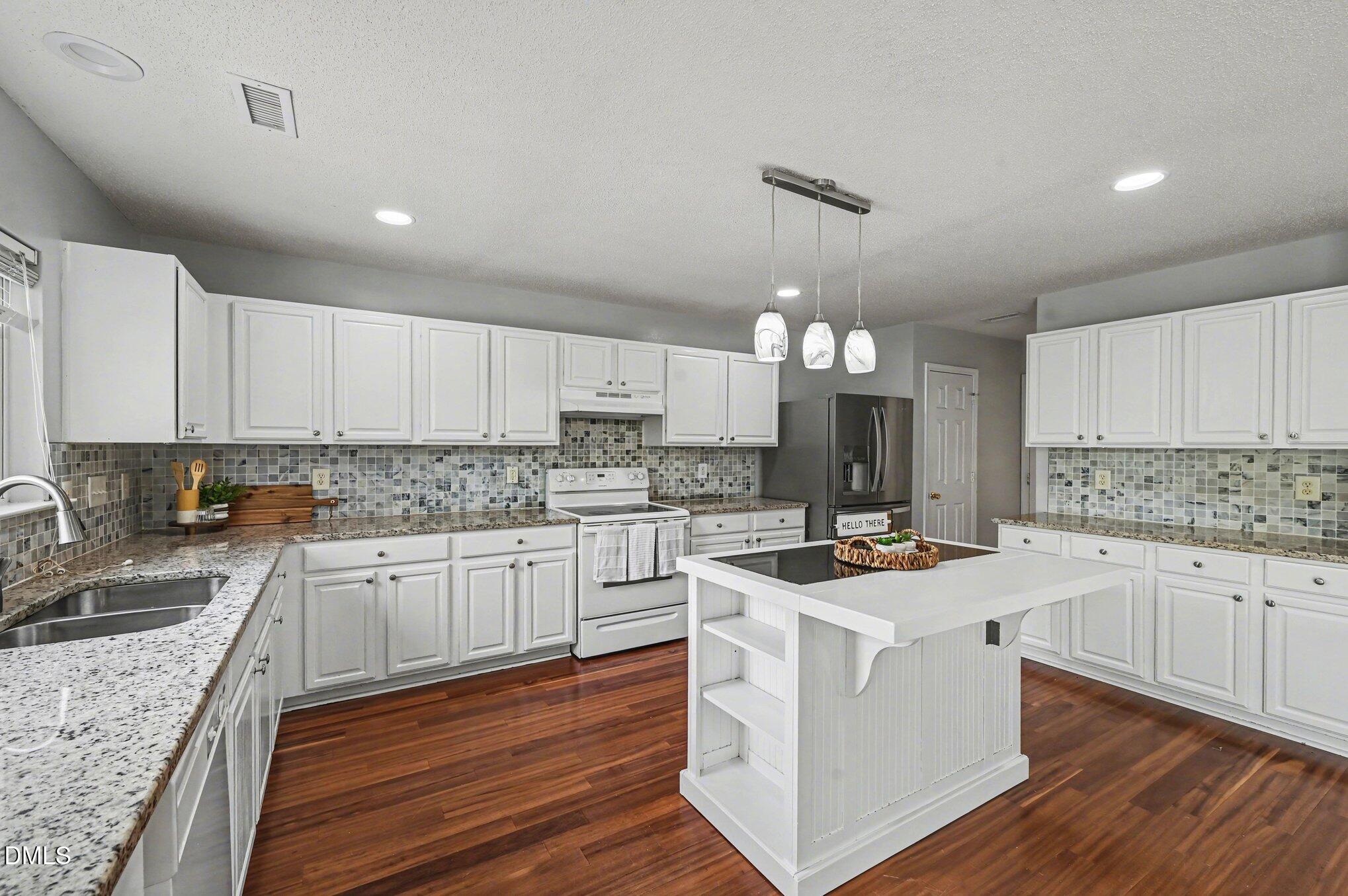 116 Ryder Cup Circle Raleigh, NC 27603 - Photo 9 of 29 009_file_3006