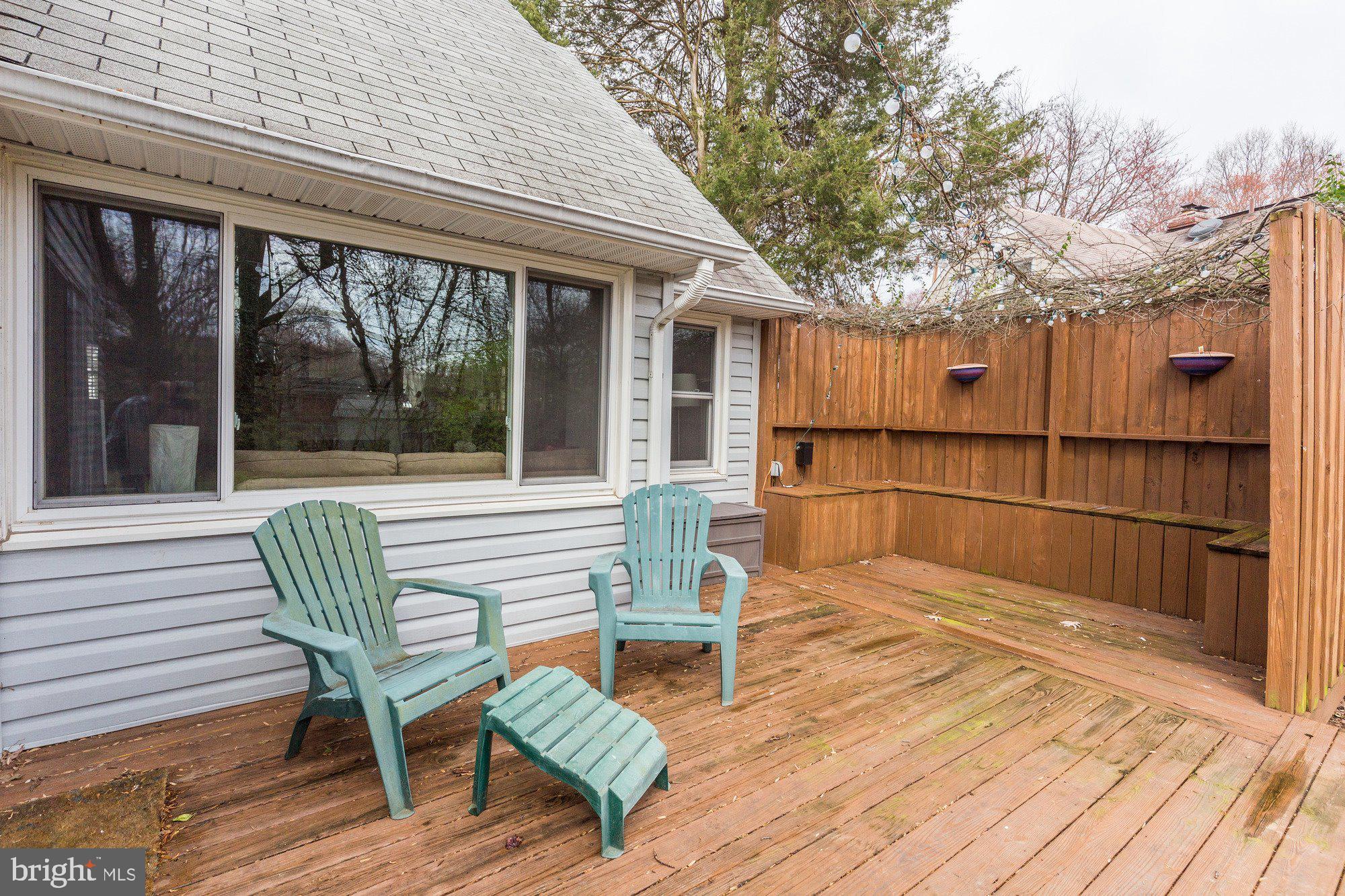 2802 Dawson Avenue Silver Spring, MD 20902 - Photo 27 of 30 a outdoor view with a sitting space