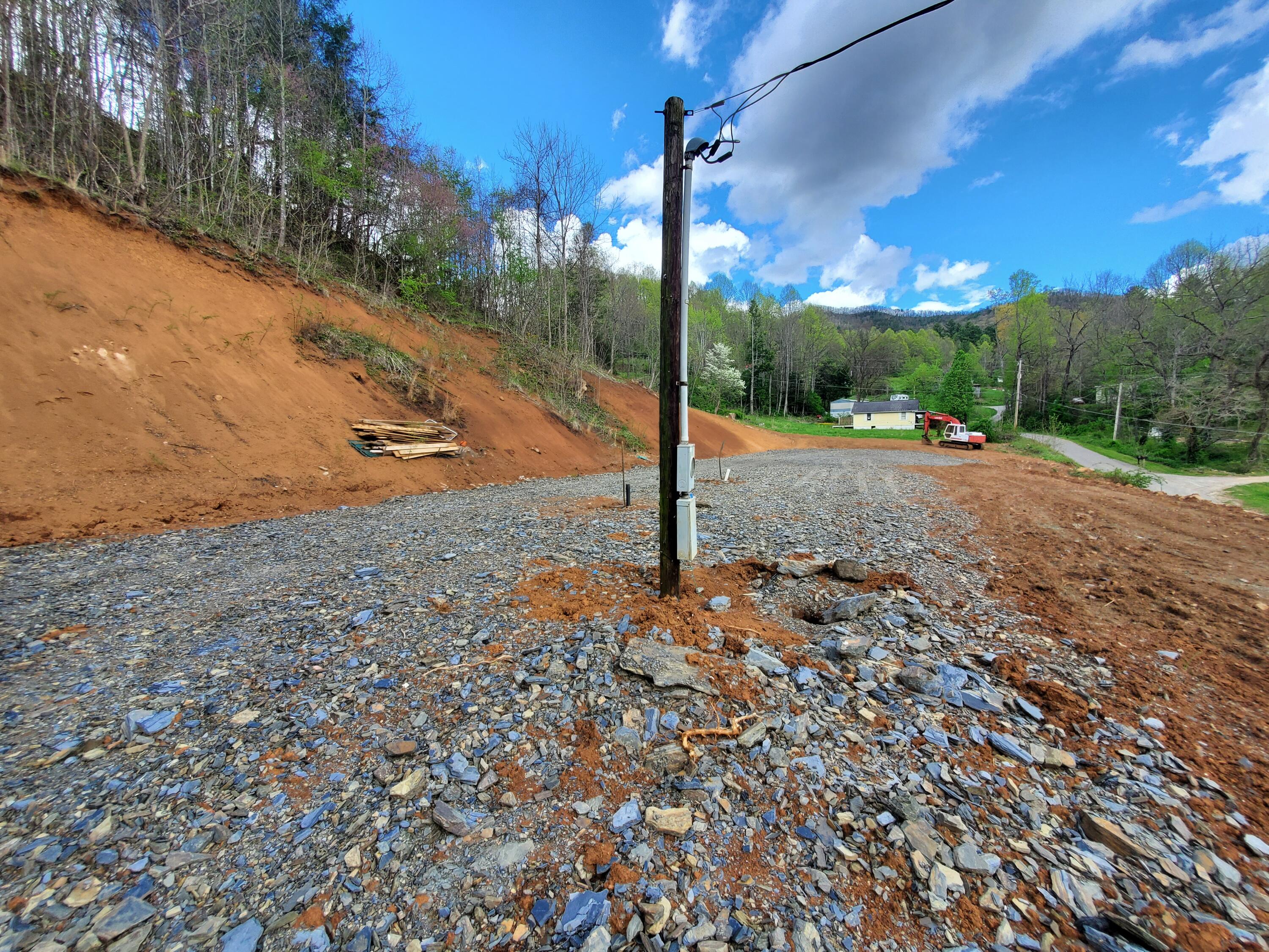 169 Morton Road Hampton, TN 37658 - Photo 6 of 6 20230414_112415