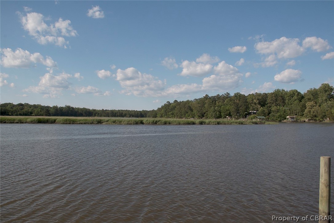 2649 Red Bank Road Gloucester, VA 23061 - Photo 11 of 41 Gallery Image 11