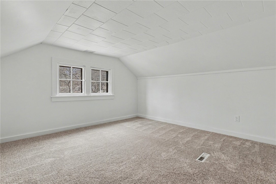 99 Bakerdale Road Greece, NY 14616 - Photo 22 of 28