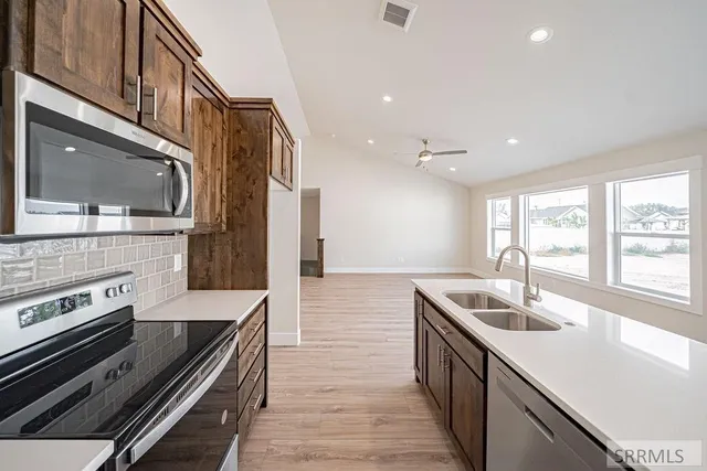 $525,000 | 3149 Bergeson Drive, Ammon, ID 83401