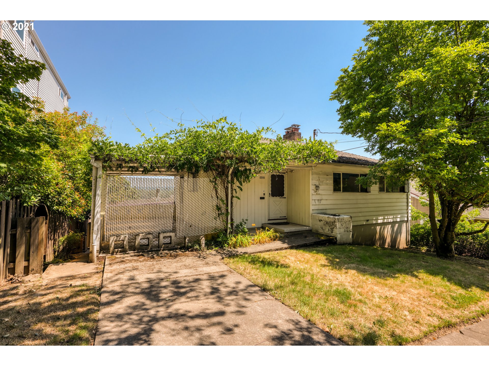 5044 Southwest View Point Terrace Portland, OR 97239 - Photo 1 of 26