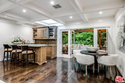 $4,995,000 | 19012 Dorlon Drive, Tarzana, CA 91356
