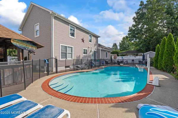 $40,000 | 7 Linden Avenue, West Long Branch, NJ 07764