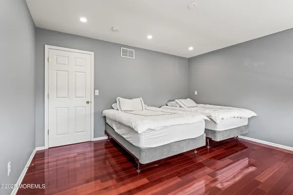 $40,000 | 7 Linden Avenue, West Long Branch, NJ 07764