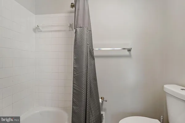 $3,000 | 7930 Bubbling Brook Circle, Springfield, VA 22153