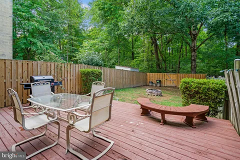 $3,000 | 7930 Bubbling Brook Circle, Springfield, VA 22153