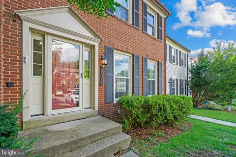 $3,000 | 7930 Bubbling Brook Circle, Springfield, VA 22153