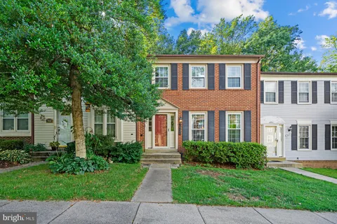 $3,000 | 7930 Bubbling Brook Circle, Springfield, VA 22153