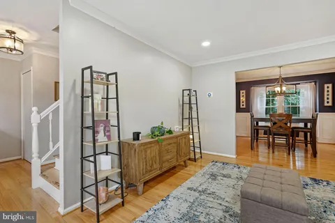 $3,000 | 7930 Bubbling Brook Circle, Springfield, VA 22153