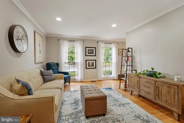 $3,000 | 7930 Bubbling Brook Circle, Springfield, VA 22153