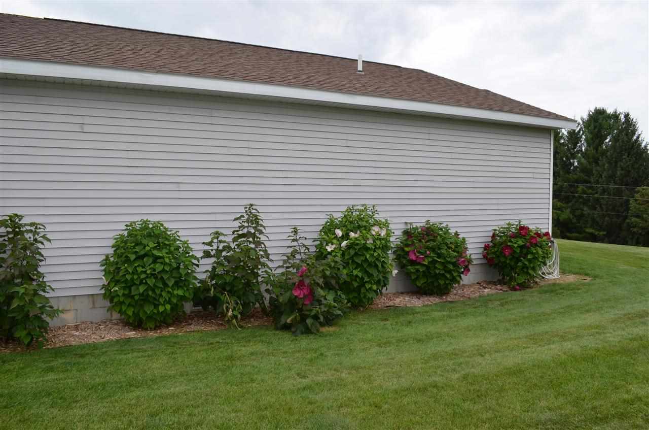 5359 Moore Road Williamsburg, MI 49690 - Photo 21 of 24 1789569-20.JPG