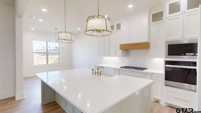 $429,900 | 1212 Golden Eagle Way, Whitehouse, TX 75791