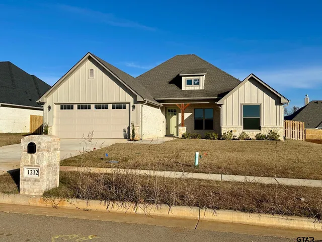 $429,900 | 1212 Golden Eagle Way, Whitehouse, TX 75791