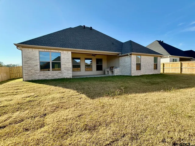 $429,900 | 1212 Golden Eagle Way, Whitehouse, TX 75791