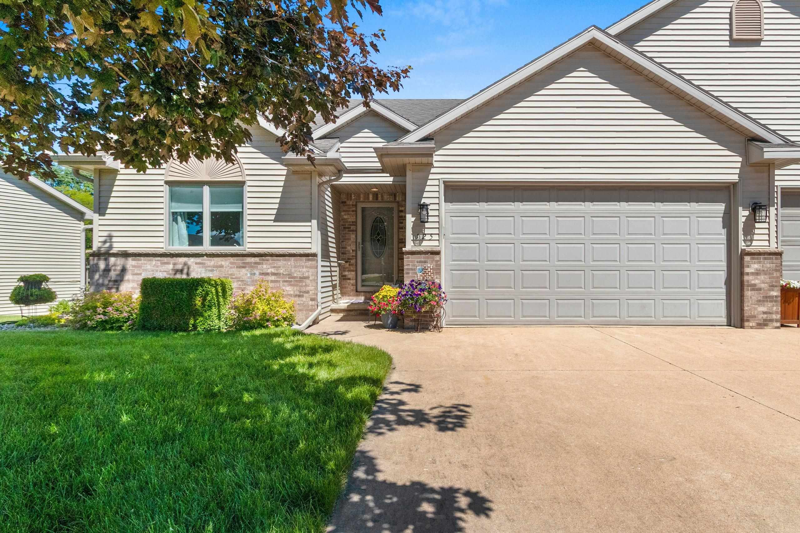 125 Channel Trace, Unit 125 Shawano, WI 54166 - Photo 2 of 79