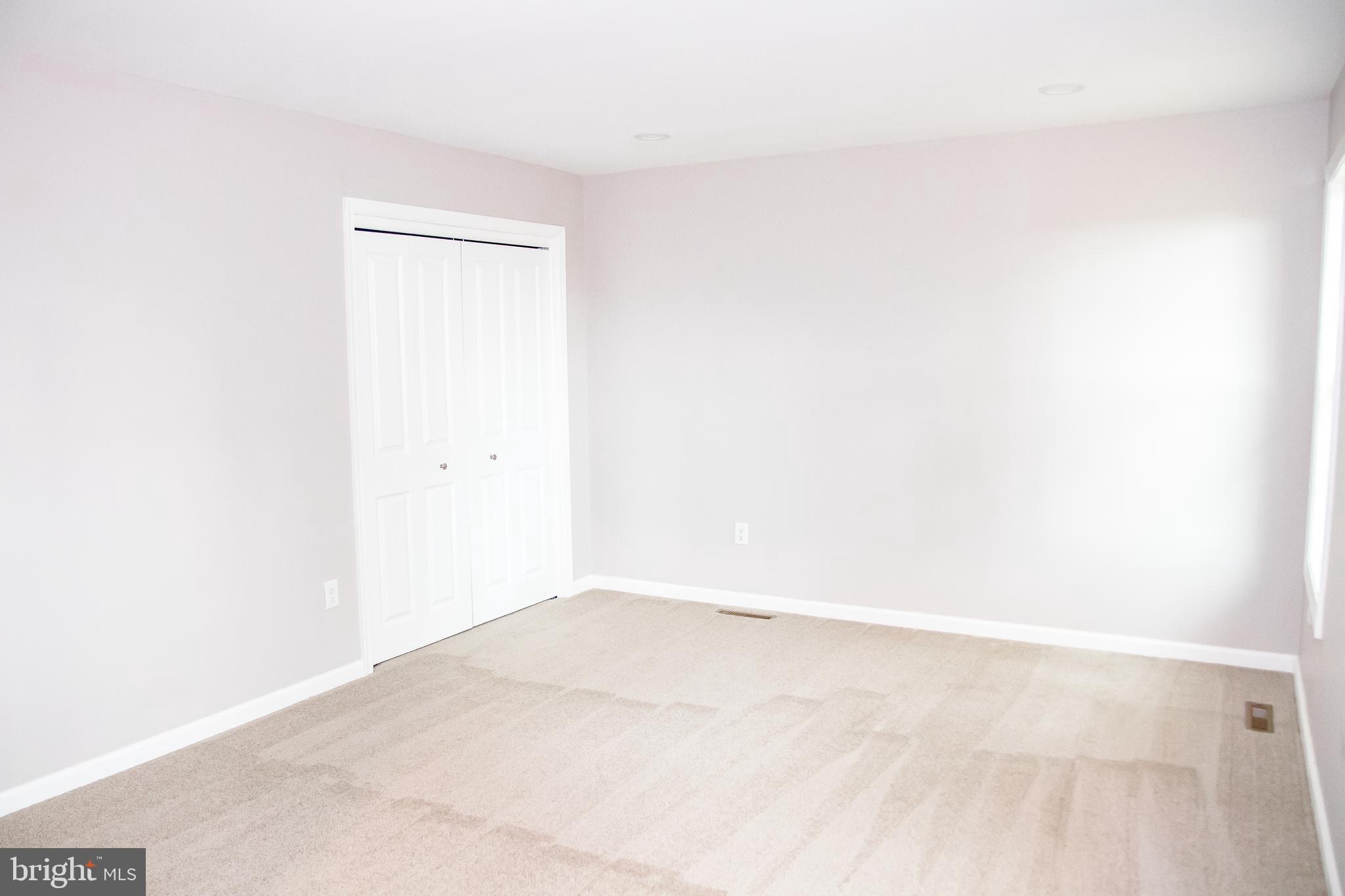 21398 Tanyard Road Preston, MD 21655 - Photo 17 of 27 Master bedroom 18x14