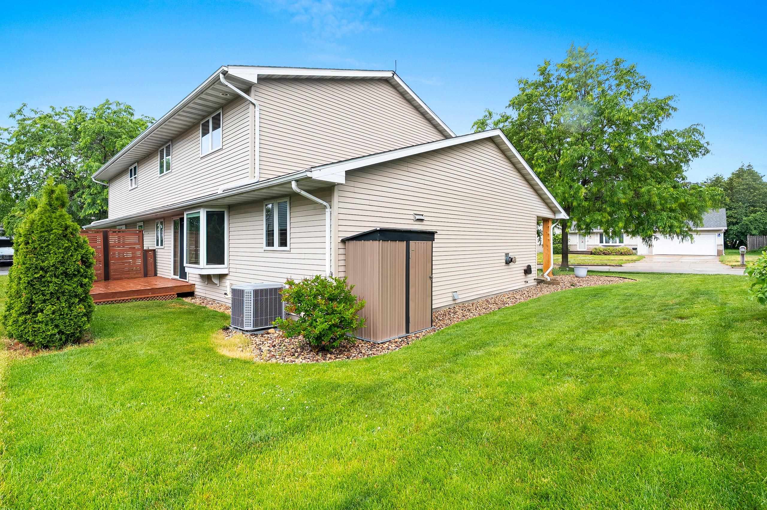 1023 West Ridgeview Drive Appleton, WI 54914 - Photo 47 of 71