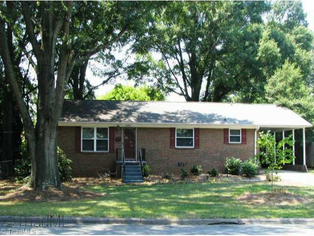 1454 Capri Road Southwest Winston-Salem, NC 27103 - Photo 1 of 8 Exterior Front.