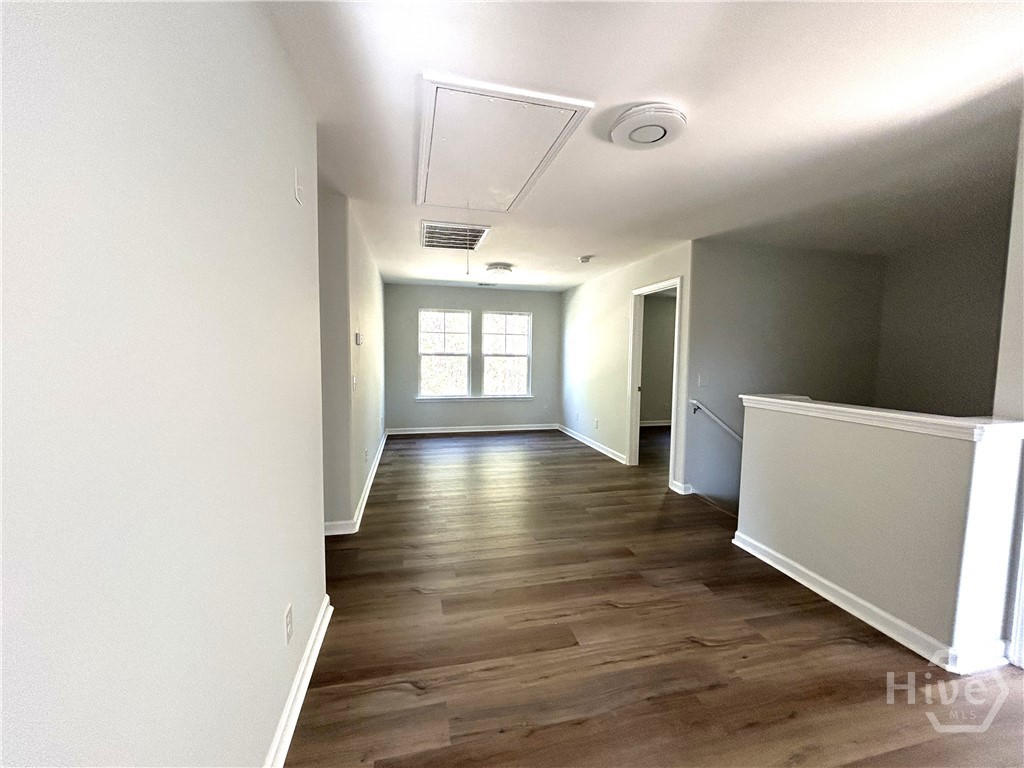 136 Lake Pointe Drive Savannah, GA 31407 - Photo 16 of 24 Upstairs Hallway