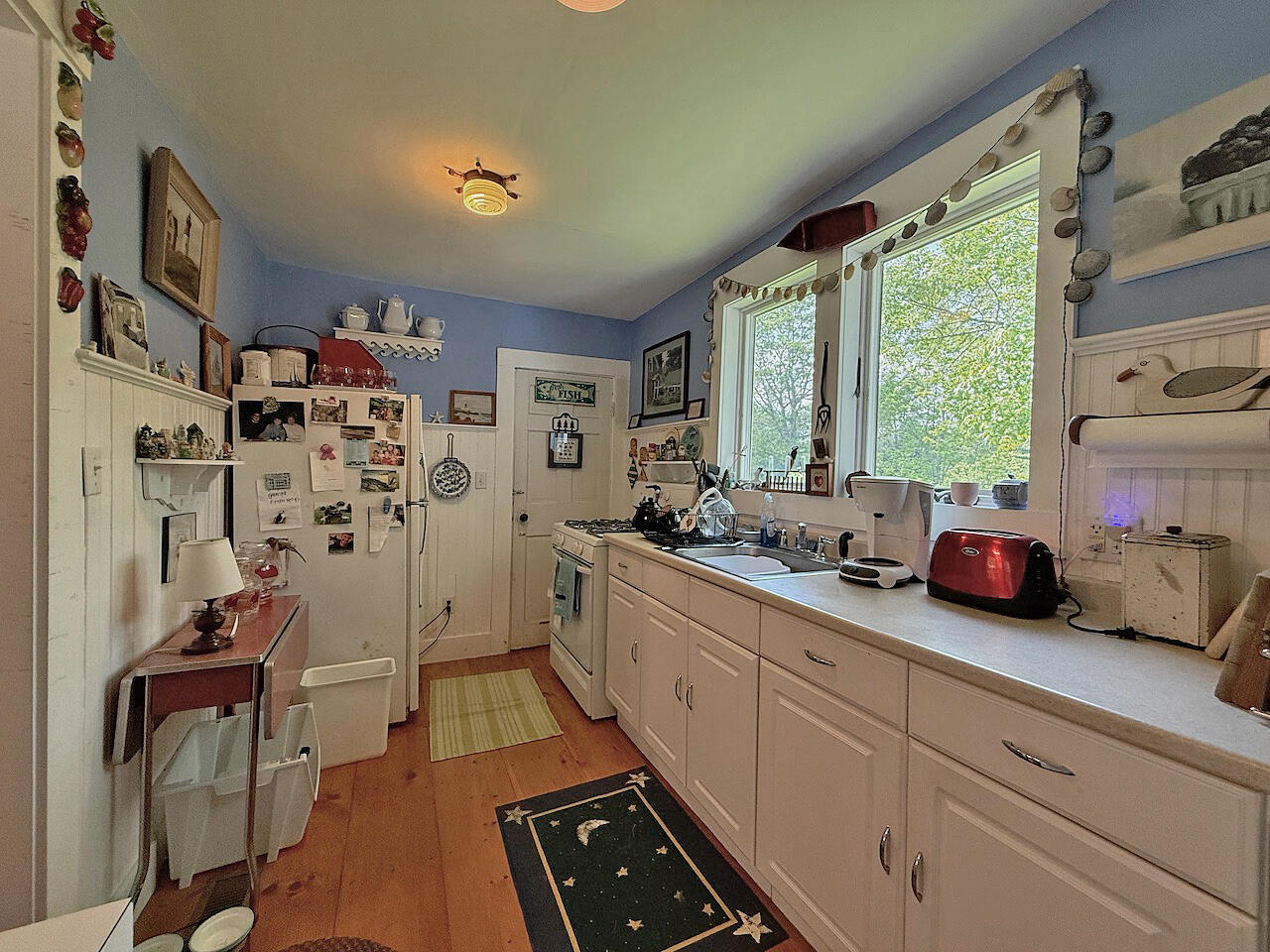99 Huddle Road New Harbor, ME 04554 - Photo 10 of 22 Kitchen 1