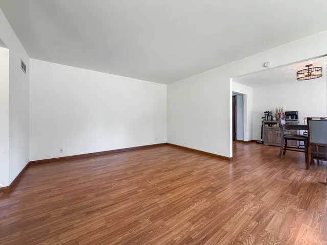 $219,000 | 1353 Carriage Hill Lane, Freeport, IL 61032