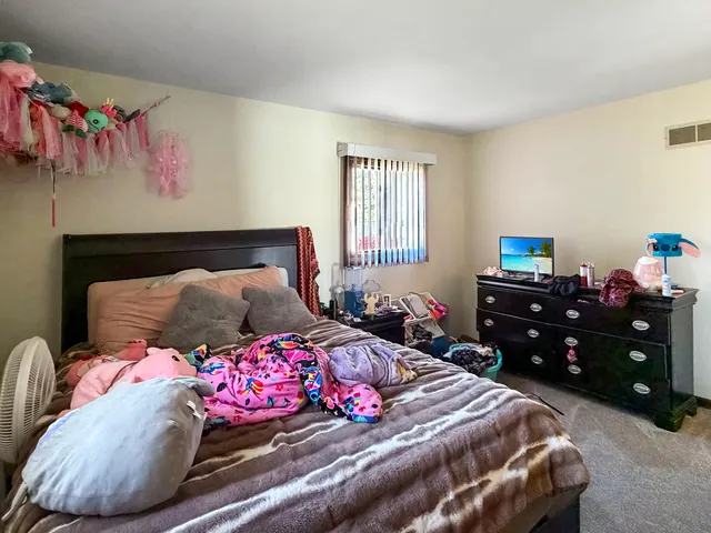 $219,000 | 1353 Carriage Hill Lane, Freeport, IL 61032