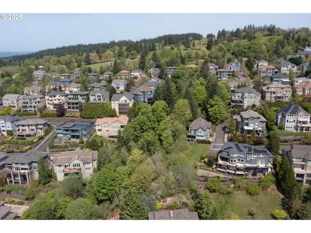 $285,000 | 9948 Northwest Upton Court, Portland, OR 97229