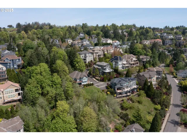 $285,000 | 9948 Northwest Upton Court, Portland, OR 97229