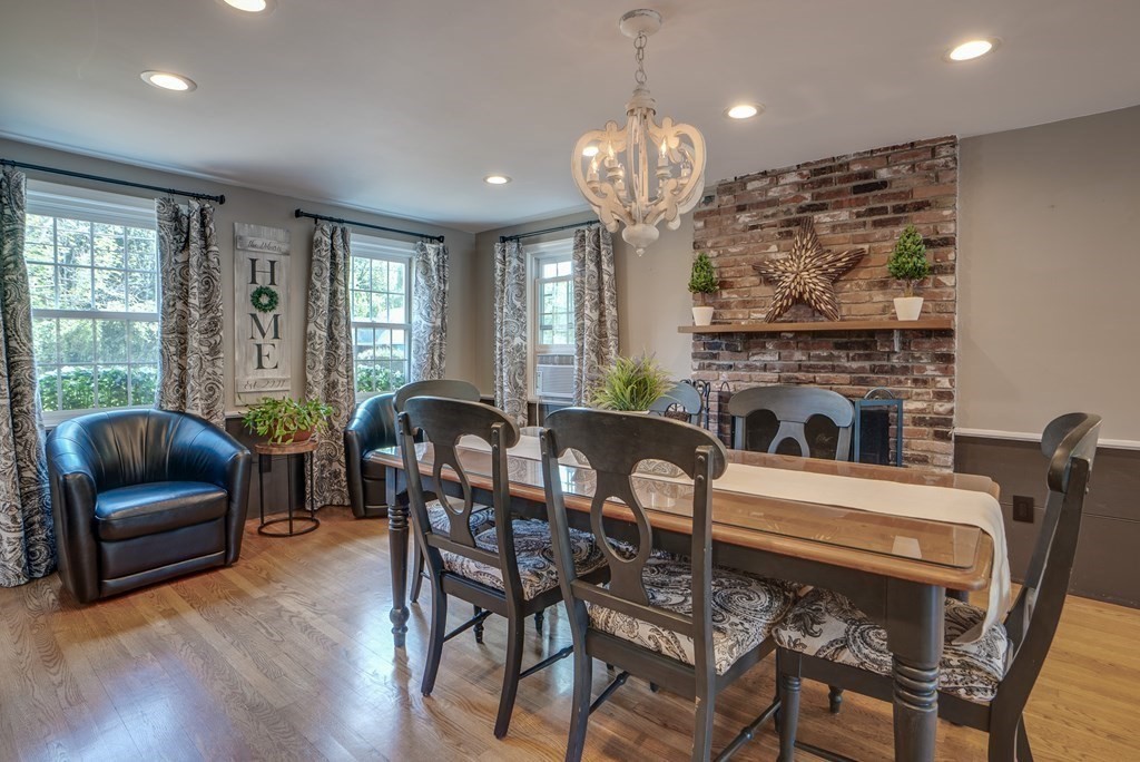 34 Dalton Road Chelmsford, MA 01824 - Photo 11 of 31 Gallery Image 11