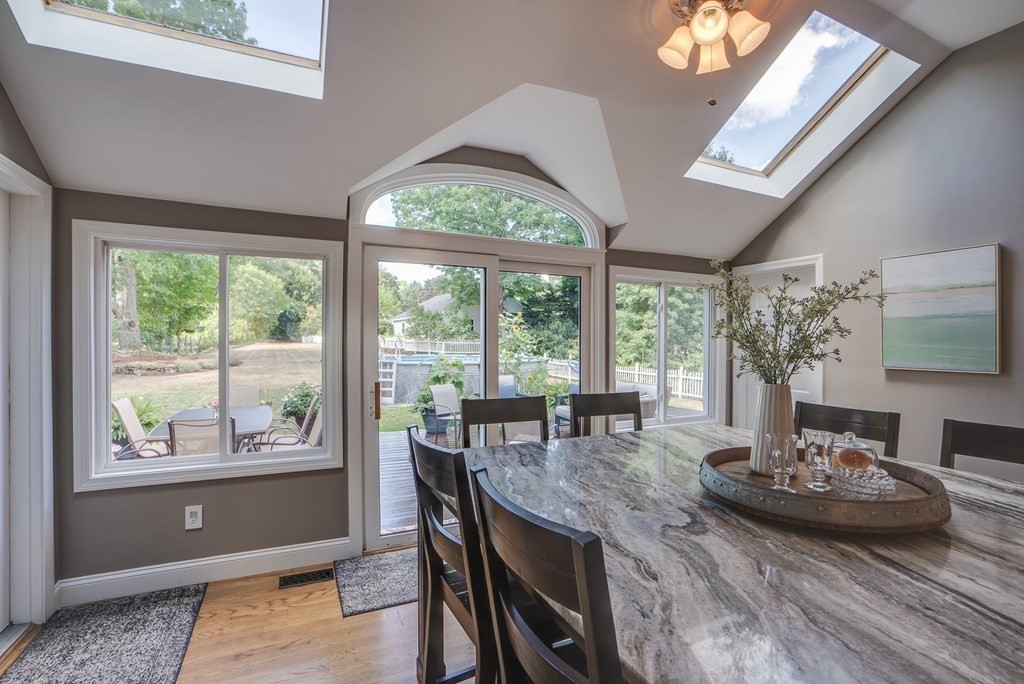 34 Dalton Road Chelmsford, MA 01824 - Photo 7 of 31 Gallery Image 7