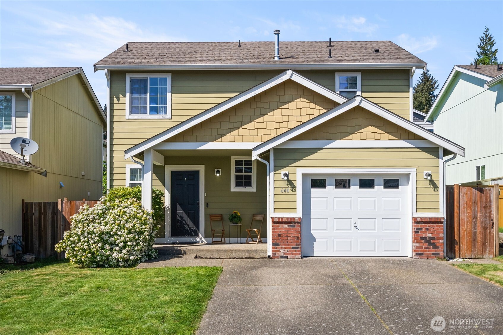 648 Rivenhurst Street Bremerton, WA 98310 - Photo 1 of 27 Gallery Image 1