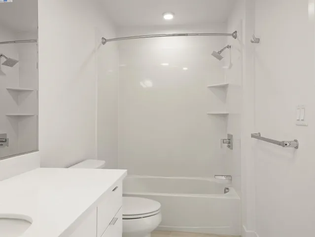 $1,249,000 | 3768 Capitol Avenue, Unit 309B, Fremont, CA 94538