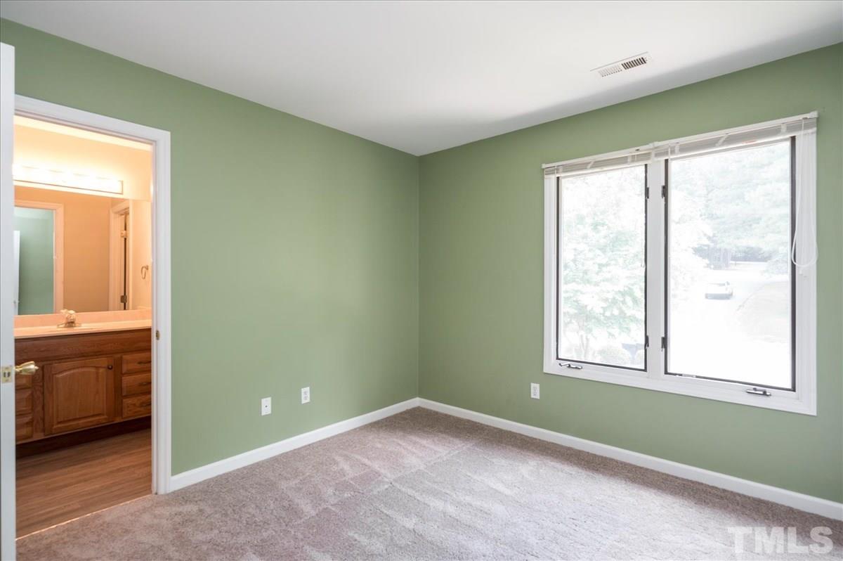 4217 Sunscape Lane Raleigh, NC 27613 - Photo 16 of 27