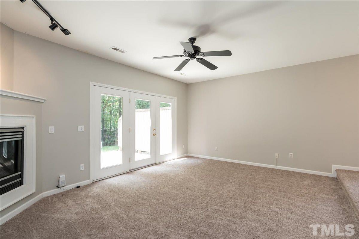 4217 Sunscape Lane Raleigh, NC 27613 - Photo 7 of 27