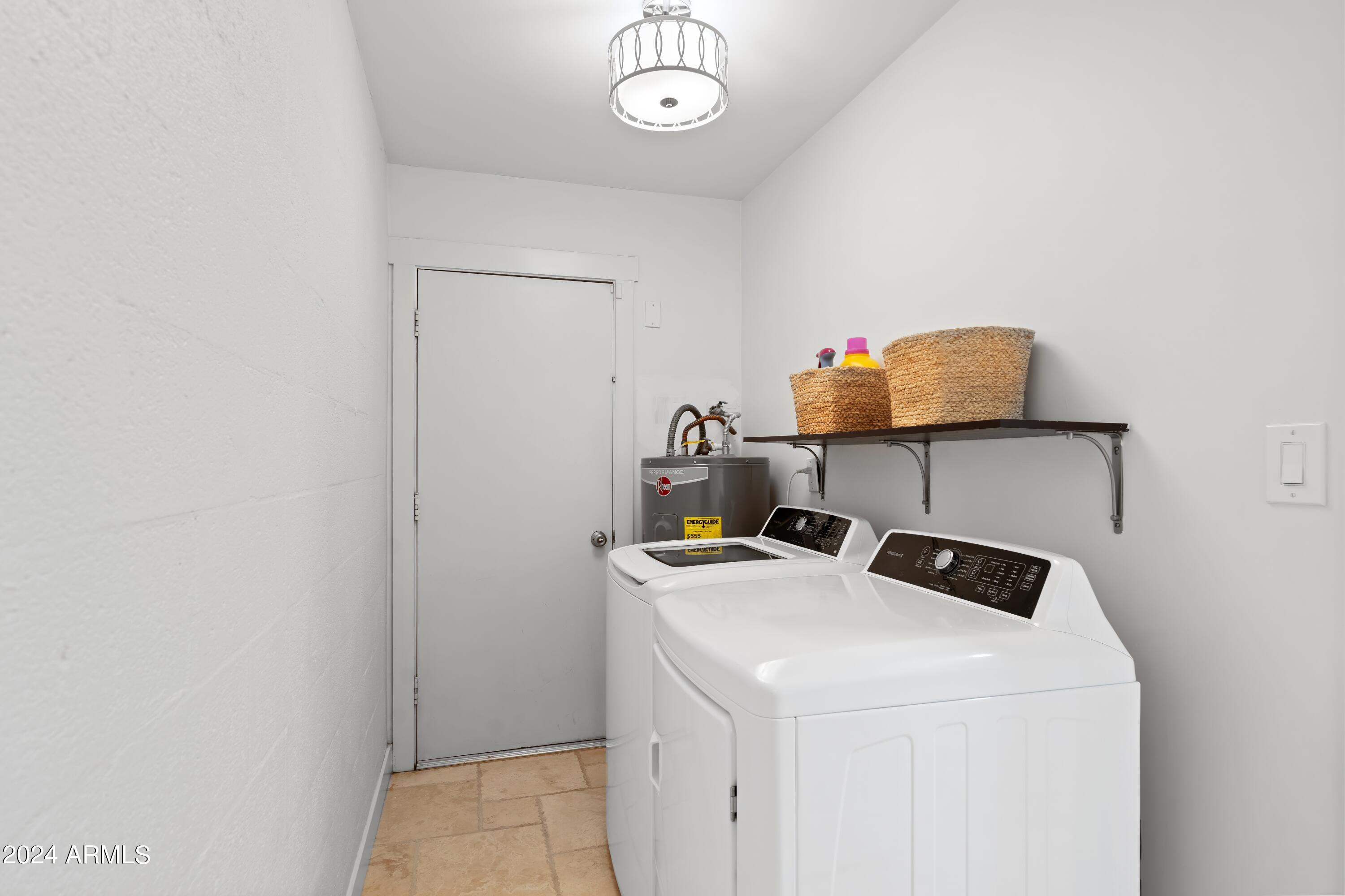 1225 East Rancho Drive Phoenix, AZ 85014 - Photo 33 of 39 Laundry