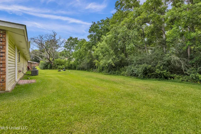 $600,000 | 23027 Indian Ridge Road, Picayune, MS 39466