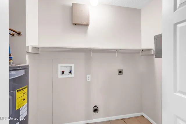 $600,000 | 23027 Indian Ridge Road, Picayune, MS 39466