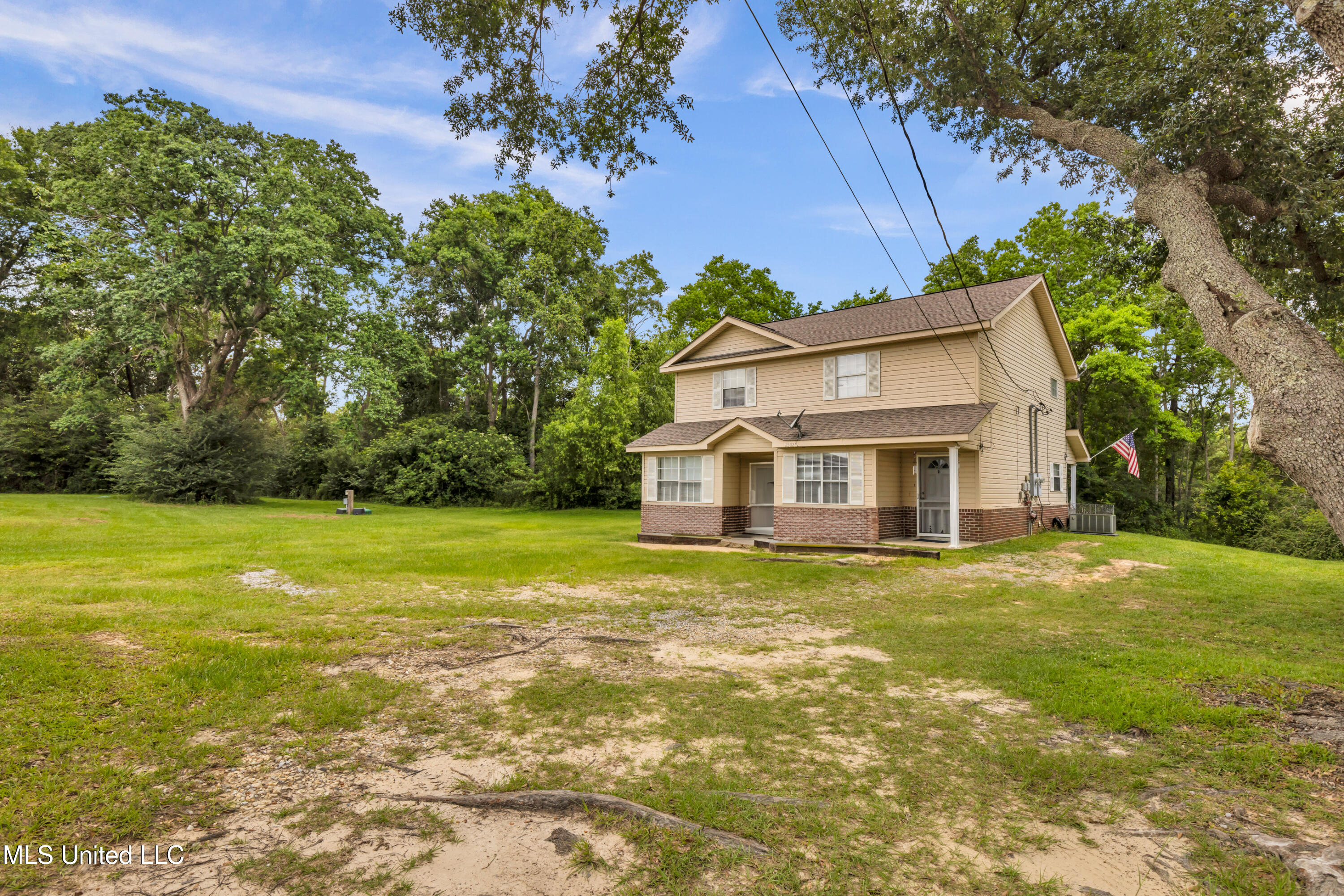 23027 Indian Ridge Road Picayune, MS 39466 - Photo 35 of 117 23021IndianRidgeA&BExterior-3