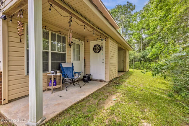$600,000 | 23027 Indian Ridge Road, Picayune, MS 39466