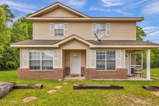 $600,000 | 23027 Indian Ridge Road, Picayune, MS 39466