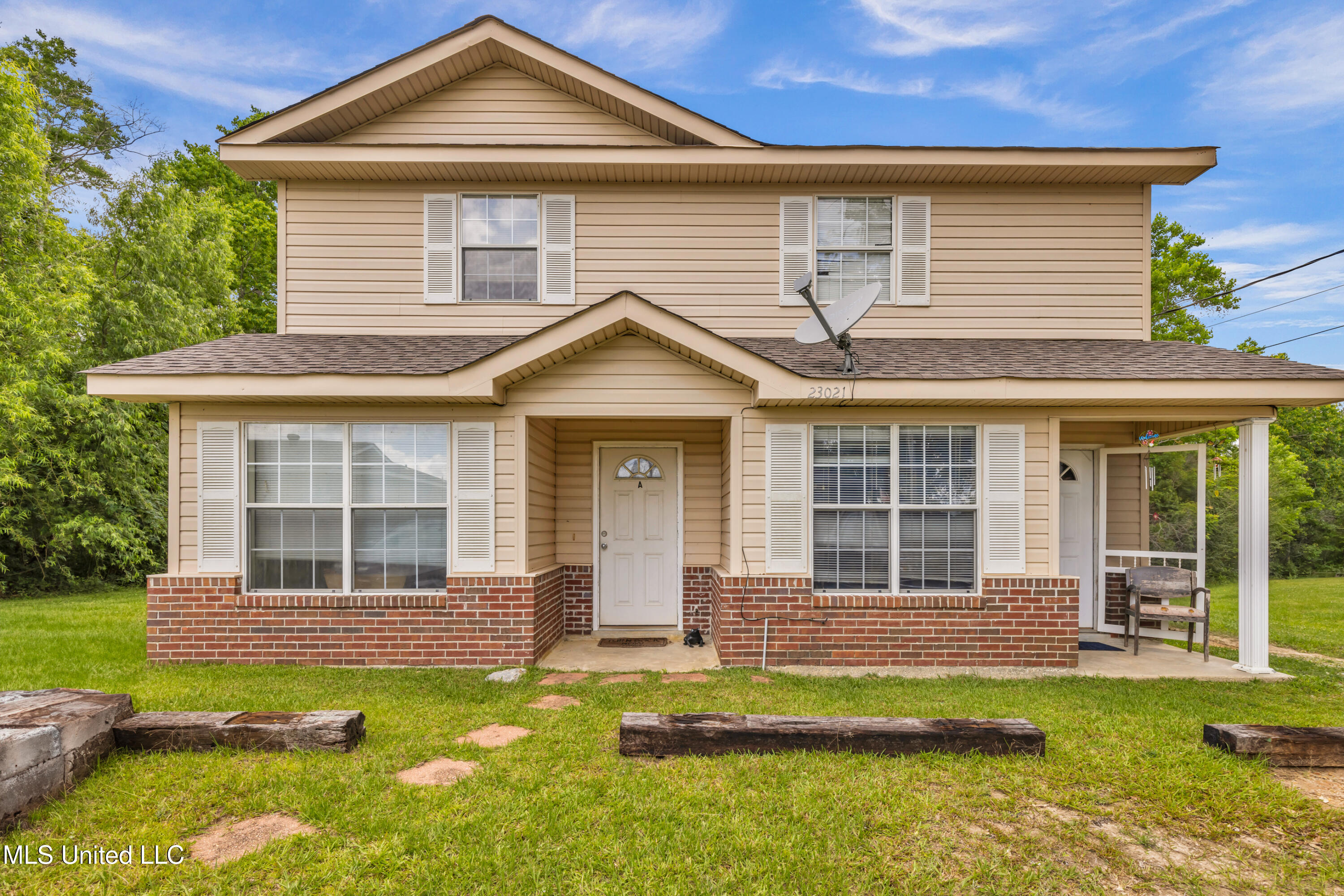 23027 Indian Ridge Road Picayune, MS 39466 - Photo 40 of 117 23021IndianRidgeA&BExterior-9