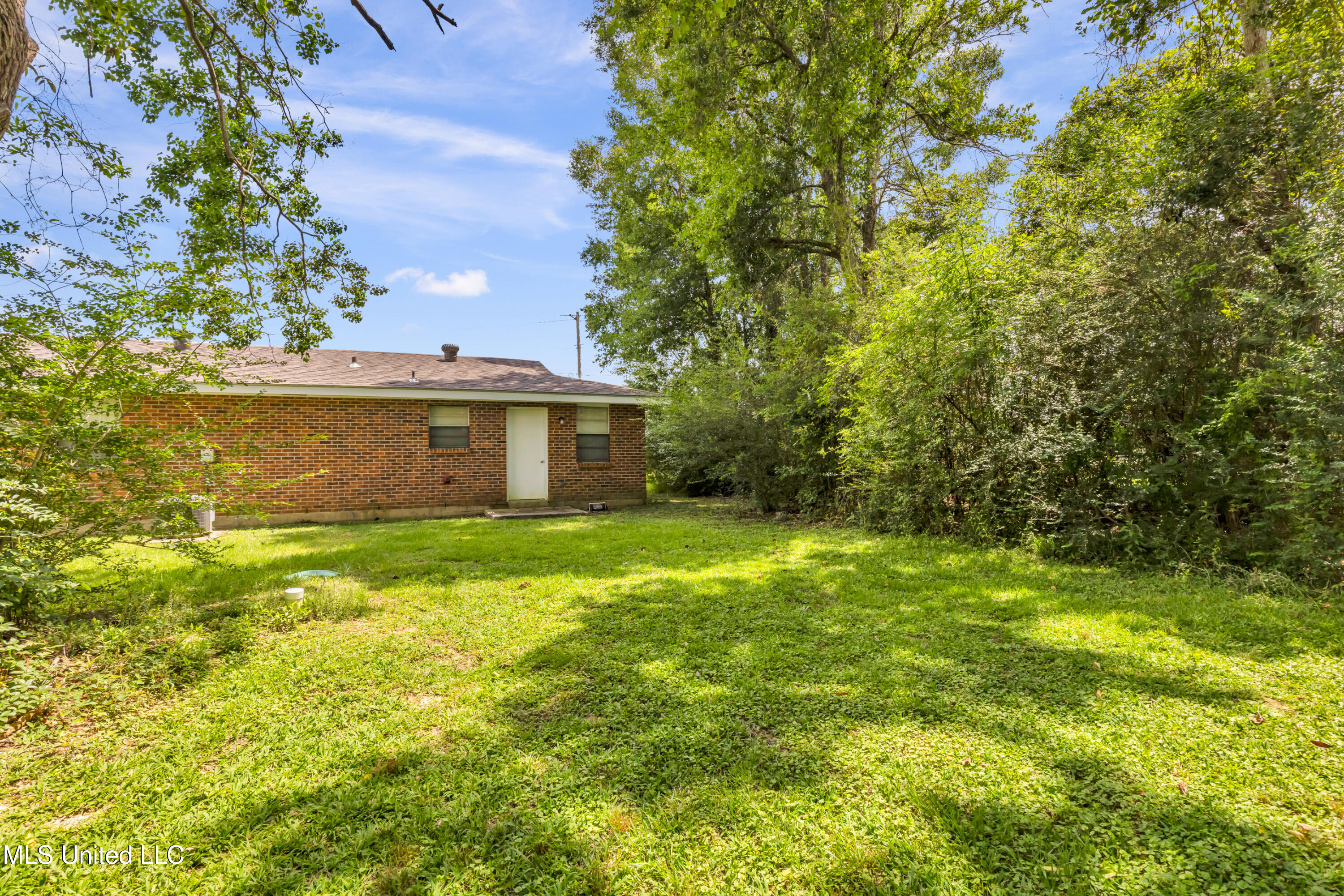 23027 Indian Ridge Road Picayune, MS 39466 - Photo 7 of 117 23017IndianRidge5&6-27